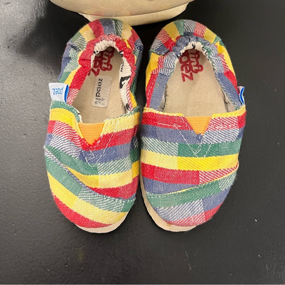 Mini Paez Colorful Red Blue Green Yellow Slip On Argentina‎ Shoes Baby Sz 6.5
